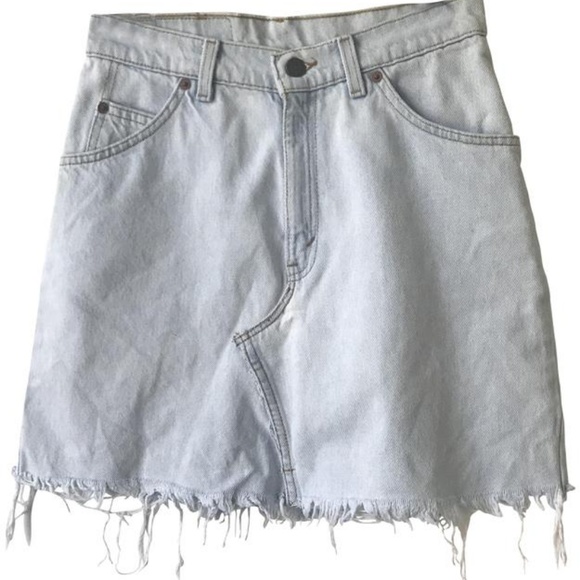 Levi's Distressed Denim Miniskirt - Picture 1 of 6
